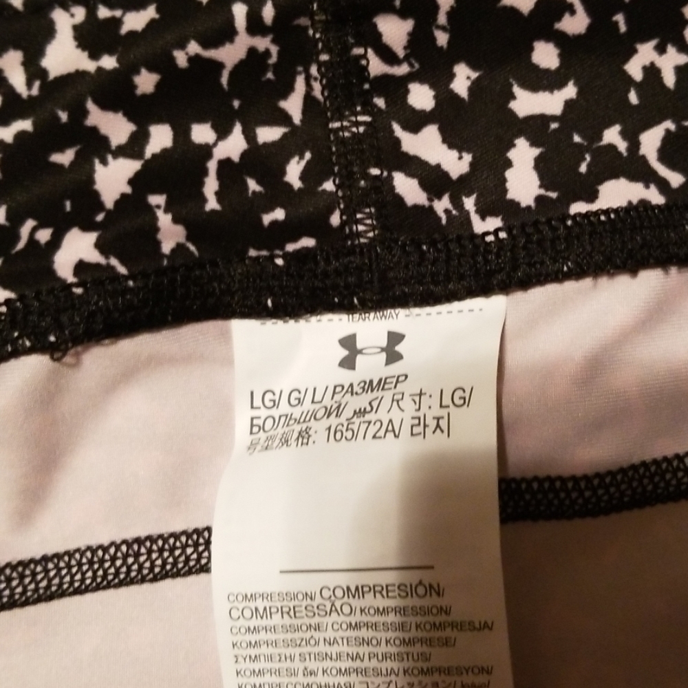 Women's athletic leggings capris - Picture 3 of 3